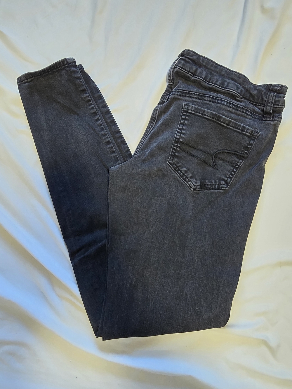 American Eagle Black Wash Super Stretch Skinny Jegging Jeans Women's Size 8